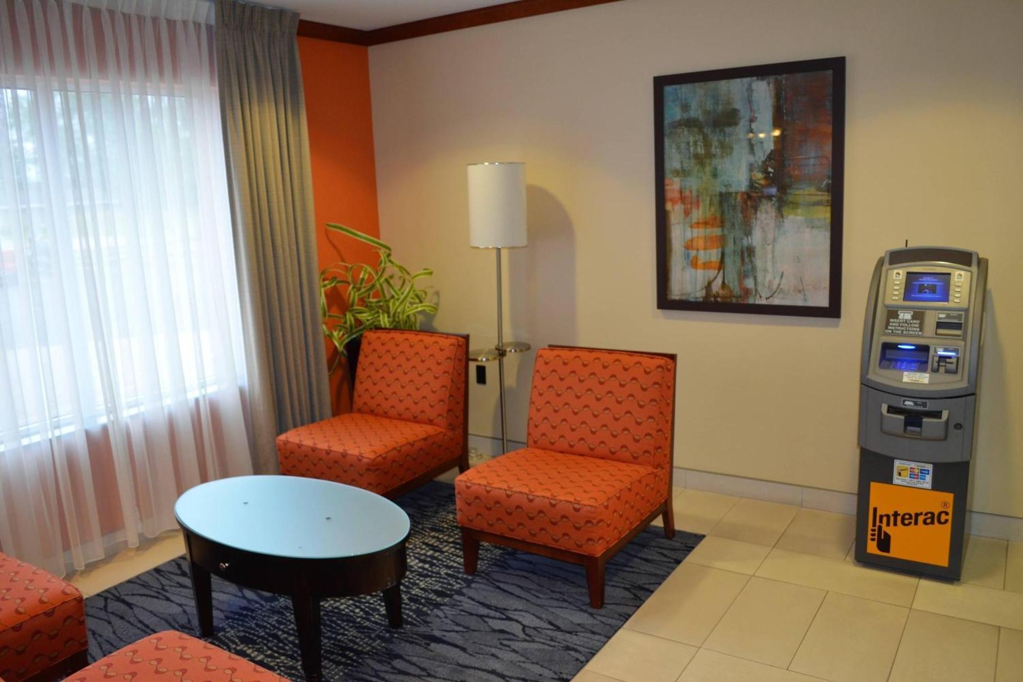Fairfield Inn & Suites By Marriott Су-Сент-Мари Экстерьер фото